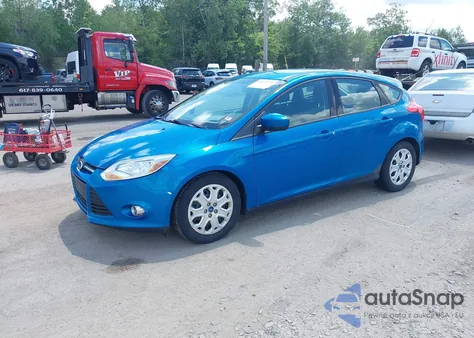 2012 Ford Focus Se из США, поврежденный, VIN 1FAHP3K26CL341037